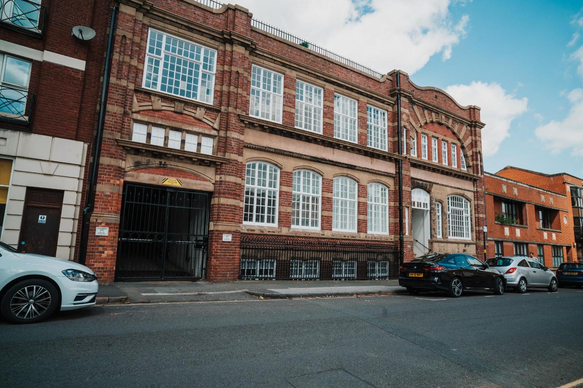 Stylish Grade Ii Gem Parking Families Contractors